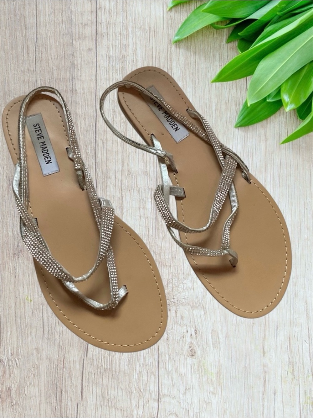 Steve Madden Clear Beaded Sandals Size 10 – Elastic Strappy Comfort